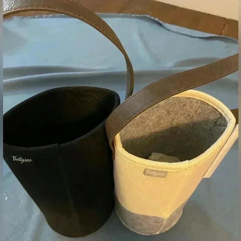 Thirty-One Wine/Gift Bag, Set of 2, NWT